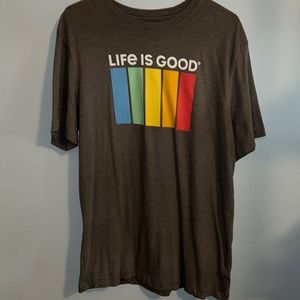 Life is Good T-Shirt Rainbow Lines Stripes Size L Exc Condition